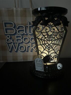 Bath & Body Works Halloween 2025 Coffin candle pedestal.